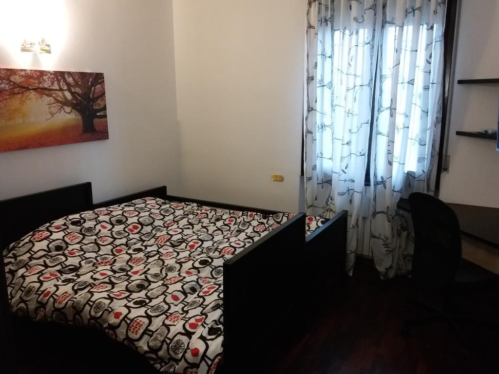 Villa Tulipani Rho Bagian luar foto